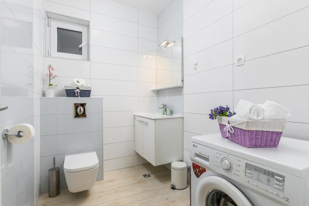 Lux Apartment Sandra Makarska Exterior foto